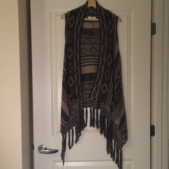 JACK by BB Dakota Damen Fringe Vest - Picture 1 of 8